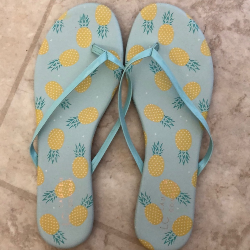 LC LAUREN CONRAD Sandals
